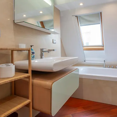 Comfort And Design Between Portello And Citylife *